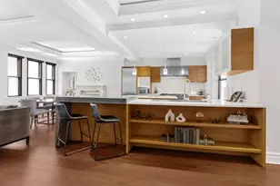 70 E Walton St, Chicago, IL 60611 - Photo 8