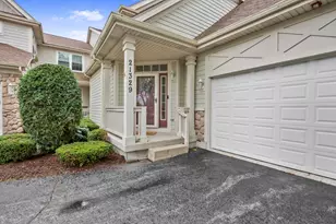 21329 Windy Hill Dr, Frankfort, IL 60423 - Photo 4