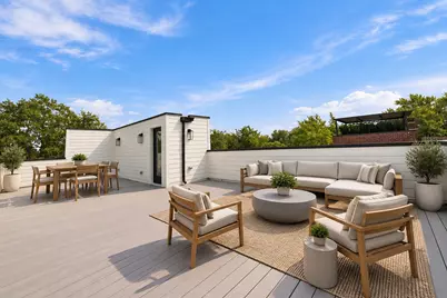 1914 N Rockwell Street, Chicago, IL 60647 - Photo 2