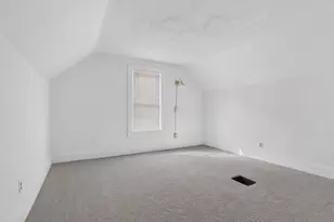 1205 W Taylor St, Bloomington, IL 61701 - Photo 14