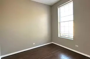 4237 W Gladys Ave, Chicago, IL 60624 - Photo 12