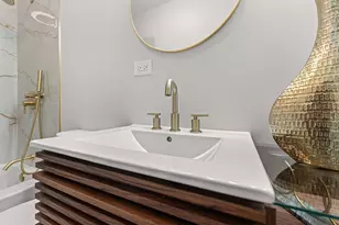6150 S St Lawrence Ave, Chicago, IL 60637 - Photo 24