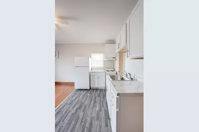 217 S 3rd Street #1, Dekalb, IL 60115 - Photo 6