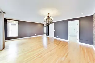 6743 N Oliphant Ave, Chicago, IL 60631 - Photo 32
