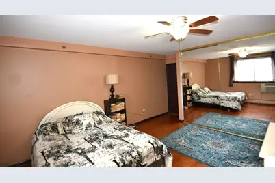 280 N Westgate Road #130, Mount Prospect, IL 60056 - Photo 16
