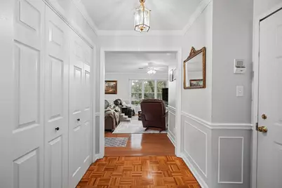 921B Cheshire Drive #B, Champaign, IL 61821 - Photo 8