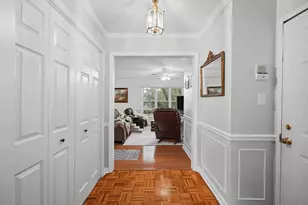 921B Cheshire Dr, Champaign, IL 61821 - Photo 8
