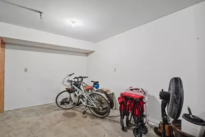 921B Cheshire Drive #B, Champaign, IL 61821 - Photo 62