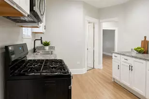 5645 W 64th St, Chicago, IL 60638 - Photo 6