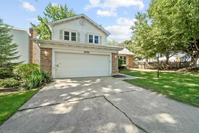 2656 Bloomfield Drive, Lisle, IL 60532 - Photo 2