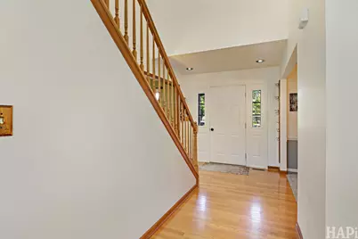 1446 Kingsbury Court, Gurnee, IL 60031 - Photo 4