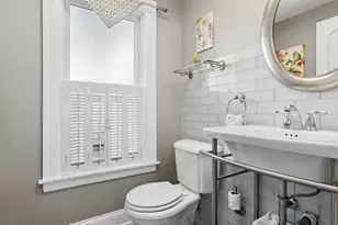 7049 N Moselle Ave, Chicago, IL 60646 - Photo 16