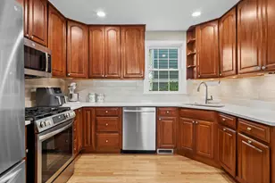 7049 N Moselle Ave, Chicago, IL 60646 - Photo 8