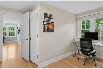 7049 N Moselle Avenue, Chicago, IL 60646 - Photo 22