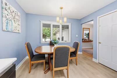 9 Dartford Lane, Schaumburg, IL 60194 - Photo 8