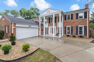 1802 S Fernandez Ave, Arlington Heights, IL 60005 - Photo 1
