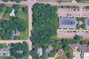 137 S Delany Road S, Gurnee, IL 60031 - Photo 1