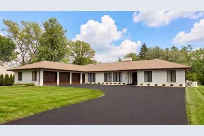 23378 N Apple Hill Lane, Lincolnshire, IL 60069 - Photo 1