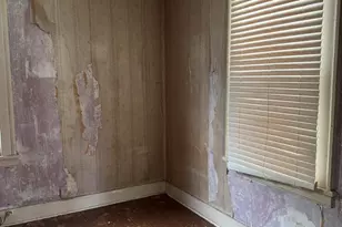 2306 Wright Ave, North Chicago, IL 60064 - Photo 10