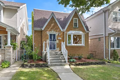 6051 N Marmora Avenue, Chicago, IL 60646 - Photo 2