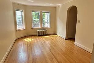 1436 W Thome Ave, Chicago, IL 60660 - Photo 2