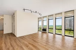 6700 S South Shore Dr, Chicago, IL 60649 - Photo 8