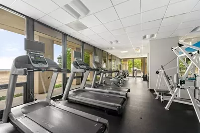 6700 S South Shore Drive #18G, Chicago, IL 60649 - Photo 4