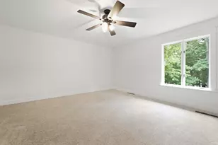 46 Guildford Dr, Bourbonnais, IL 60914 - Photo 14
