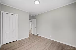 311 Locust St, Elgin, IL 60123 - Photo 20