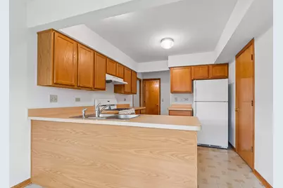 18260 Kirby Drive, Tinley Park, IL 60487 - Photo 8