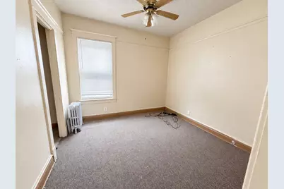 926 N Lavergne Avenue, Chicago, IL 60651 - Photo 12