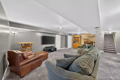 465 N Shady Oaks Drive, Elgin, IL 60120 - Photo 22