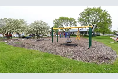 8836 N Western Avenue #104D, Des Plaines, IL 60016 - Photo 12