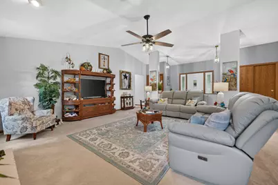 1747 Arnold Avenue, Rockford, IL 61108 - Photo 6