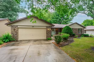 1747 Arnold Ave, Rockford, IL 61108 - Photo 2