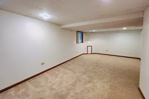[Address not provided], Elgin, IL 60120 - Photo 24