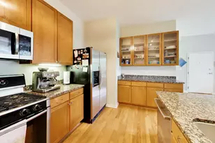3735 N Wolcott Ave, Chicago, IL 60613 - Photo 6
