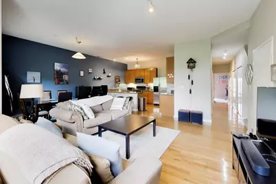 3735 N Wolcott Avenue #11, Chicago, IL 60613 - Photo 4