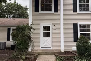 506 Darlene Ln, Glendale Heights, IL 60139 - Photo 1