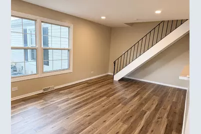 506 Darlene Lane #B, Glendale Heights, IL 60139 - Photo 4