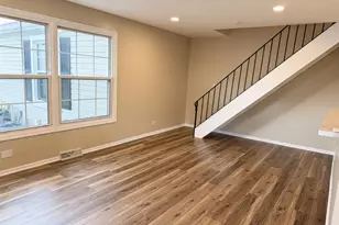 506 Darlene Ln, Glendale Heights, IL 60139 - Photo 4