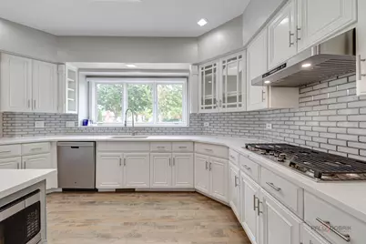 2627 Rutland Road, Naperville, IL 60564 - Photo 16