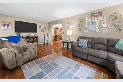 110 N Maple Avenue, Polo, IL 61064 - Photo 4