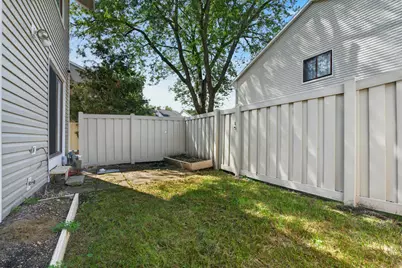 1042 E Randville Drive, Palatine, IL 60074 - Photo 24