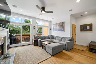 679 N Peoria St, Chicago, IL 60642 - Photo 4