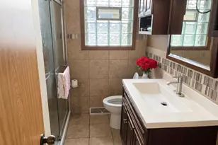 2322 W 157th Pl, Markham, IL 60426 - Photo 8