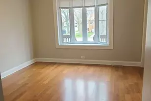 11225 S Sawyer Ave, Chicago, IL 60655 - Photo 8