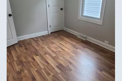 11225 S Sawyer Avenue, Chicago, IL 60655 - Photo 12