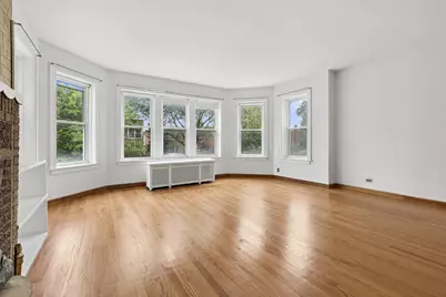 9116 La Crosse Avenue, Skokie, IL 60077 - Photo 4