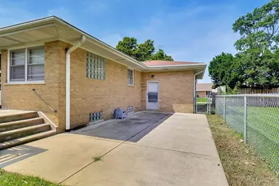 909 Worcester Avenue, Westchester, IL 60154 - Photo 42